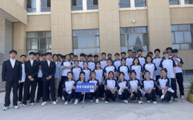 律动青春，梦想赛场飞扬