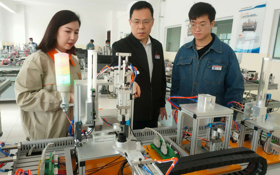 树典型宣传  机电与能源学院优秀共产党员----热则耶·苏甫尔同志