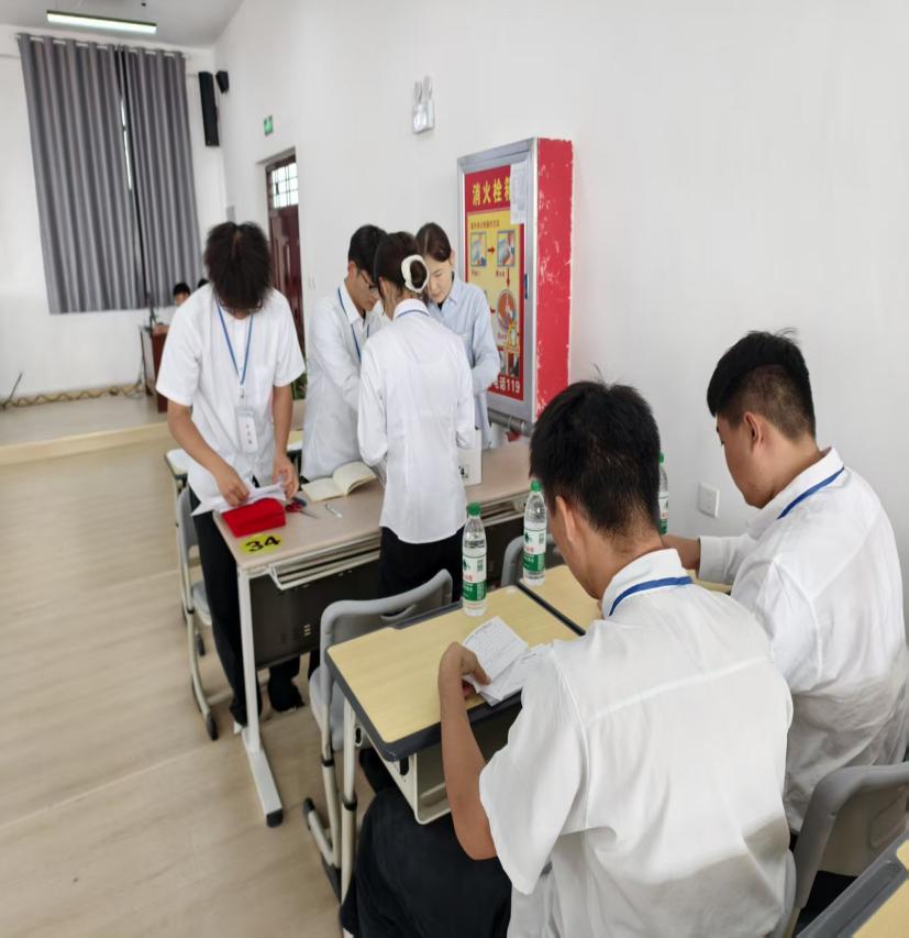 fc27a7cdd055aa99970dc78d722fd72c