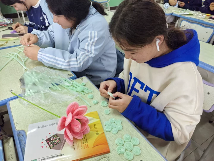 5bc93ab2ac754a7186a67f5adaea7e4a