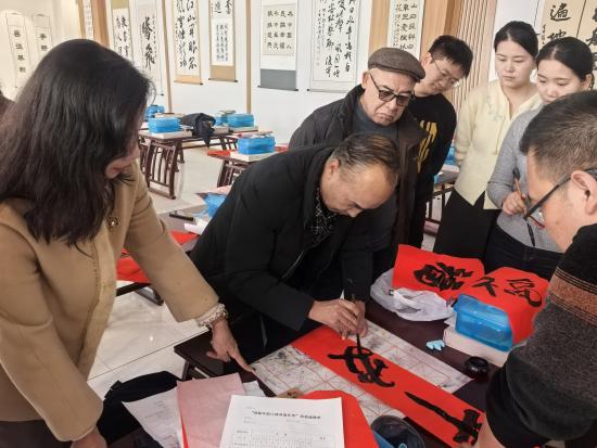 5ca9d9bd62434aa898b46cc2f13bc375