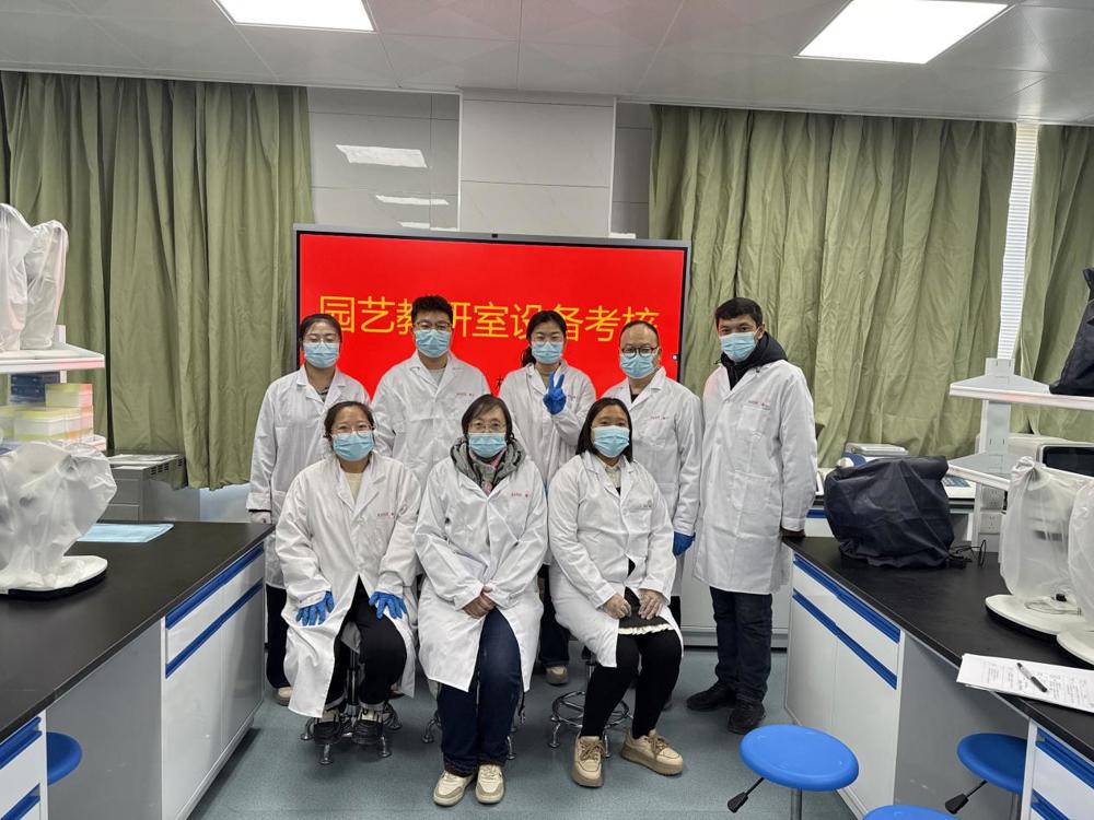 de493cf76885020b41ddaa524a40293d