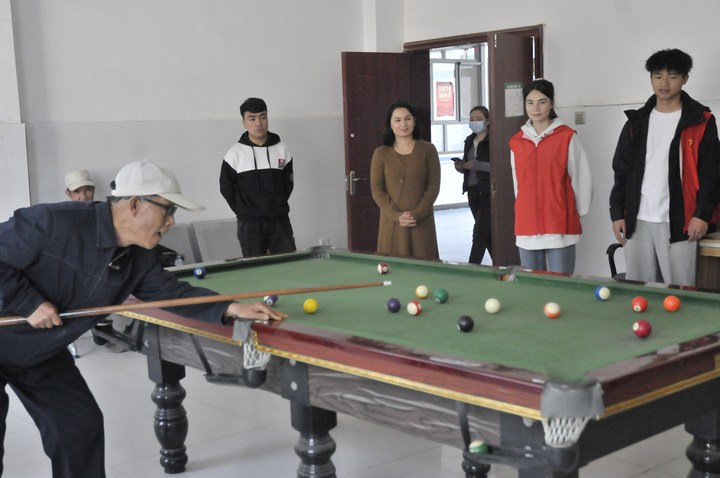 8f737d554ad44553afb0c0e4cd54d4f9