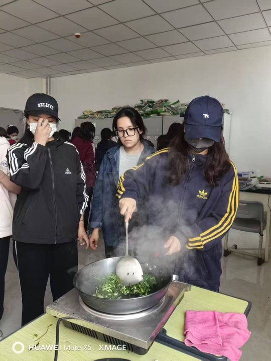 mmexport1745462821205