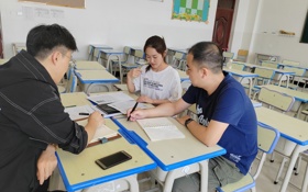 数字与信息工程学院教研室主任——曾雪英