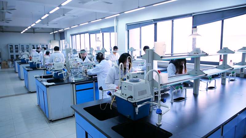 食品质量与安全专业理化分析检测室