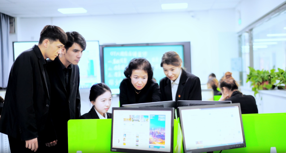 酒店管理与数字化运营1